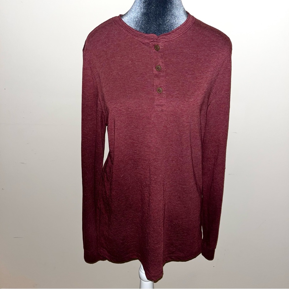 Long Sleeve Burgundy Henley